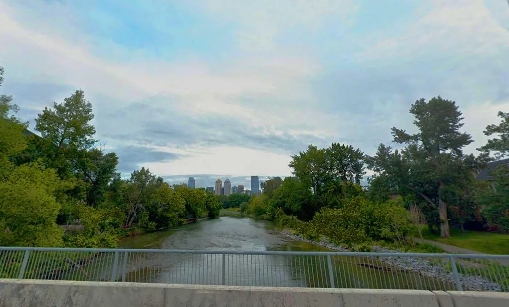 133 25 Avenue SW Calgary AB T2S 0K8