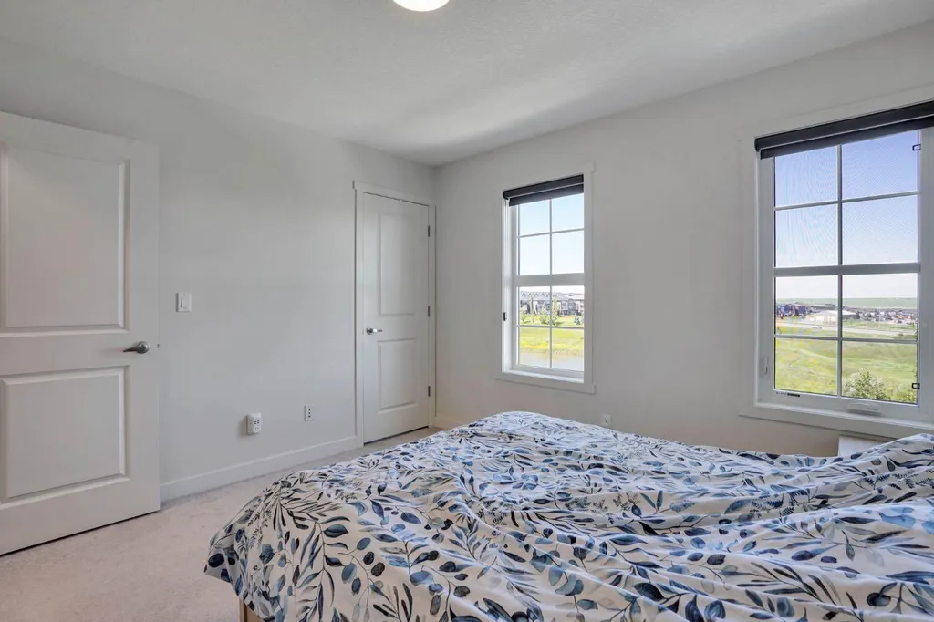 515 Nolanfield Villas NW Calgary AB T3R0T9