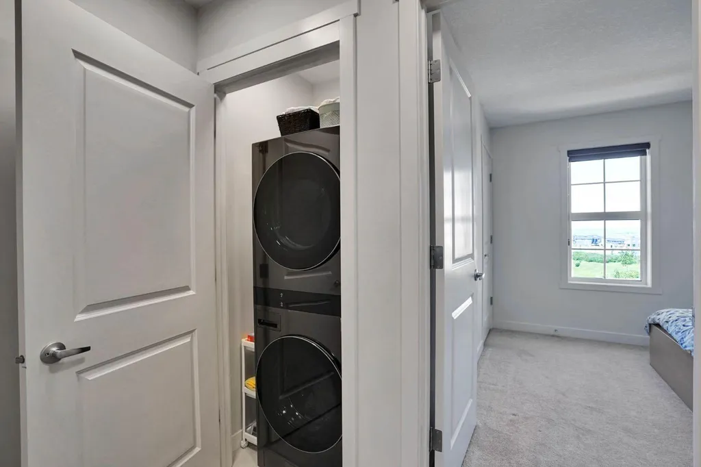 515 Nolanfield Villas NW Calgary AB T3R0T9