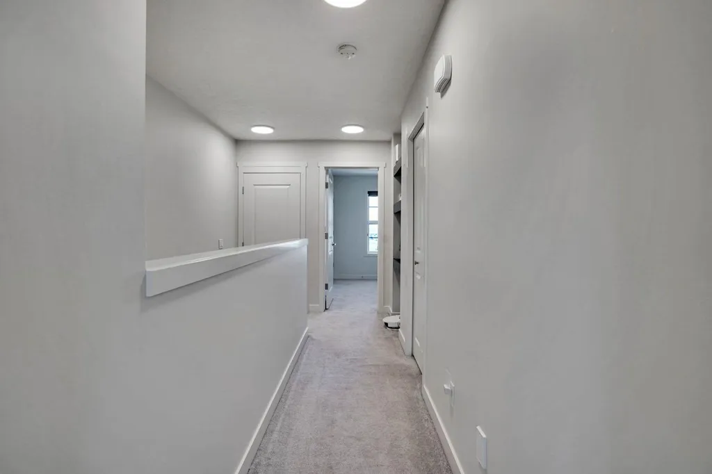 515 Nolanfield Villas NW Calgary AB T3R0T9