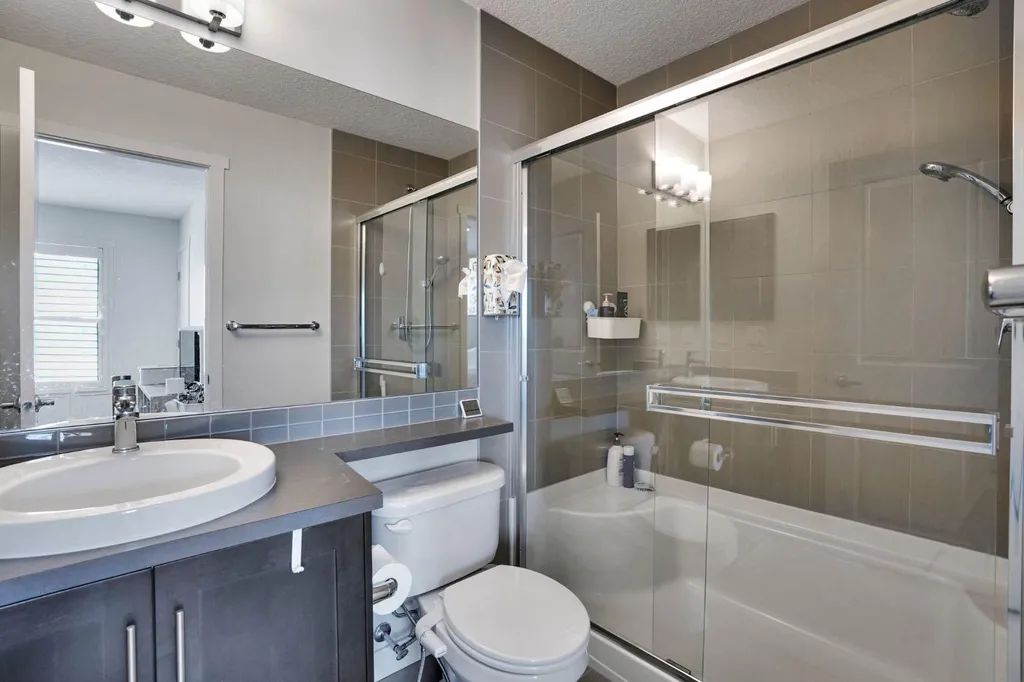 515 Nolanfield Villas NW Calgary AB T3R0T9