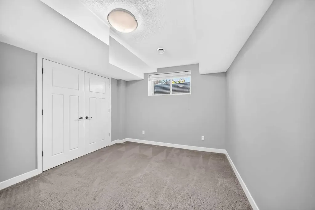 250 Sage Valley Road NW Calgary AB T3R 0R6