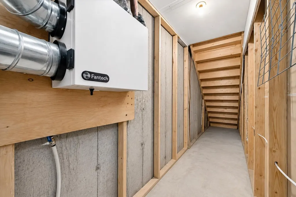 250 Sage Valley Road NW Calgary AB T3R 0R6