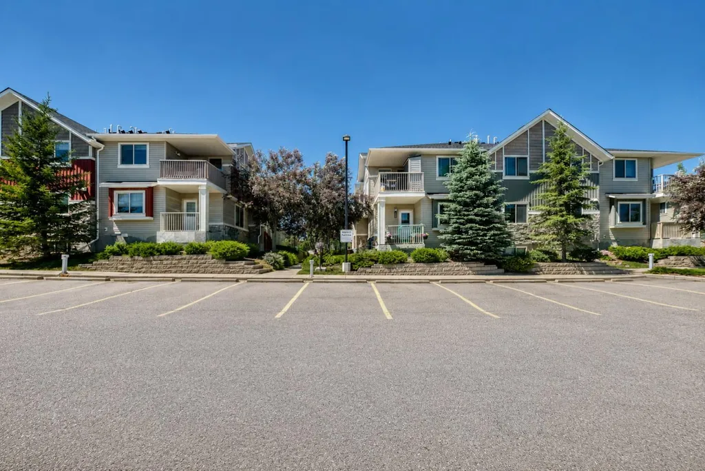 250 Sage Valley Road NW Calgary AB T3R 0R6