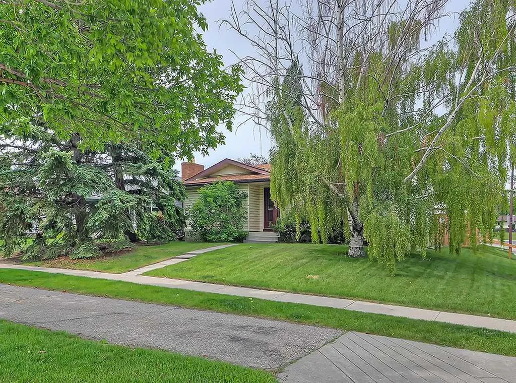 3135 60 Street NE Calgary AB T1Y 2R2