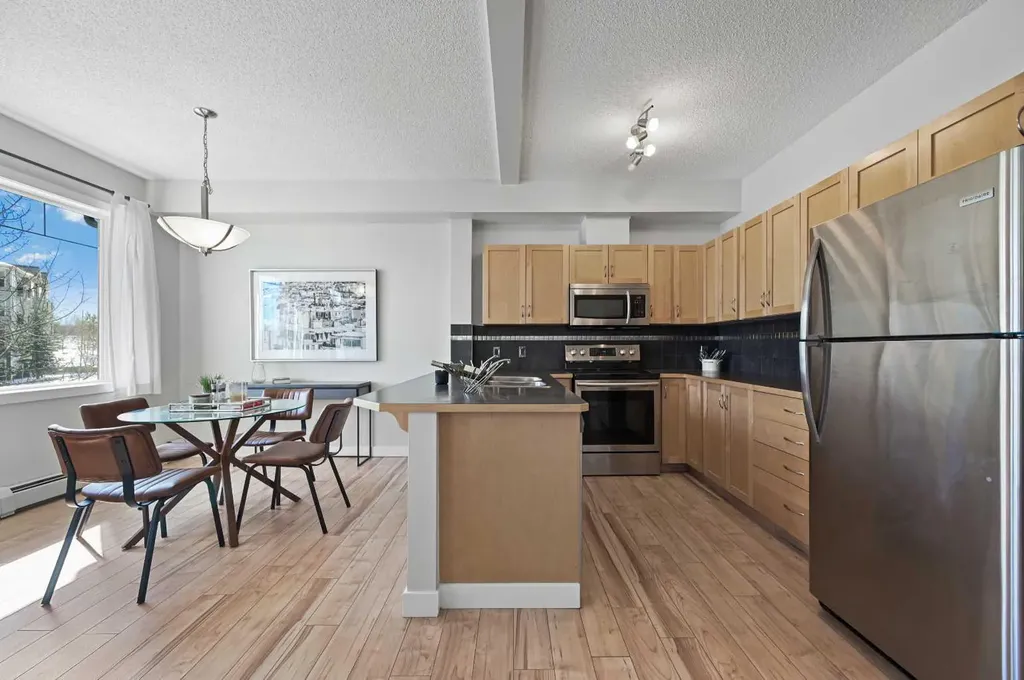 211 Aspen Stone Boulevard SW Calgary AB T3H0K1
