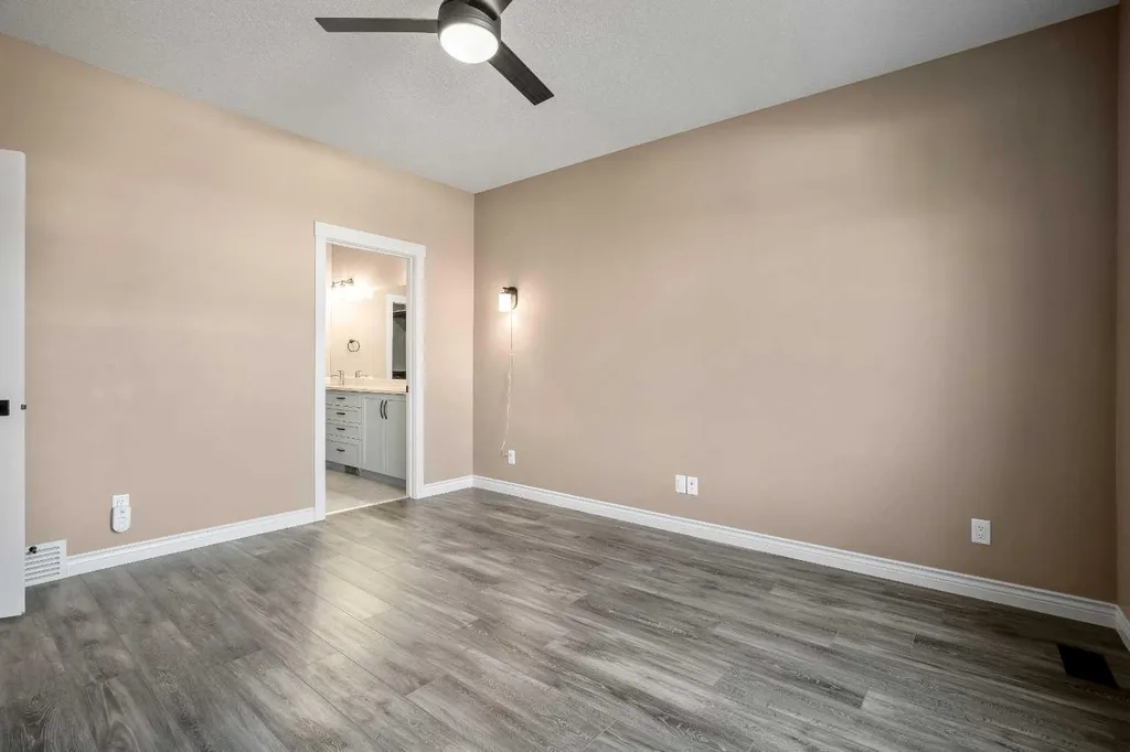 1912 High Park Circle NW High River AB T1V 0E7