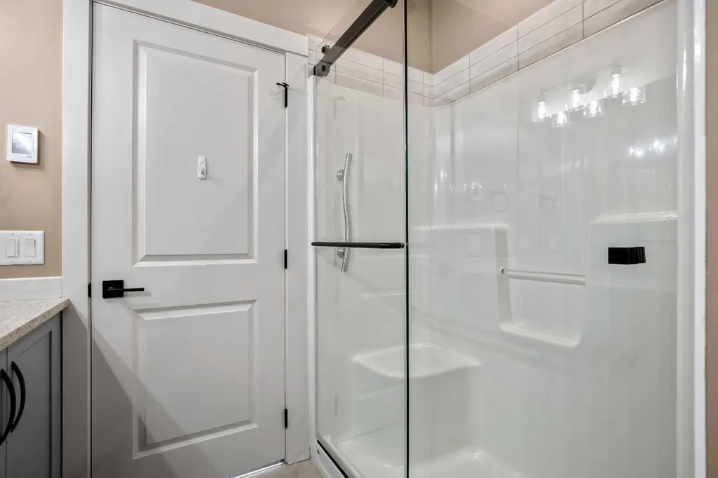 1912 High Park Circle NW High River AB T1V 0E7