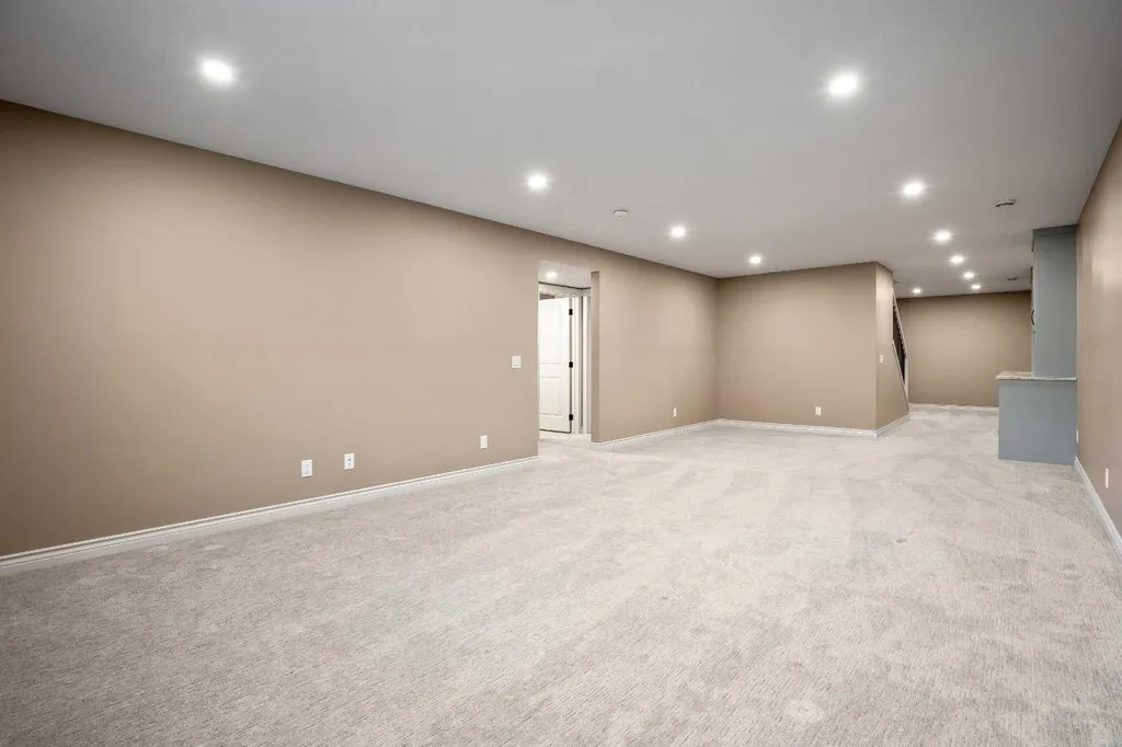 1912 High Park Circle NW High River AB T1V 0E7
