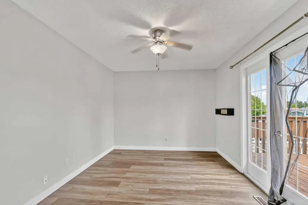 321 Ross Haven Drive Fort Mcmurray AB T9H 3P2