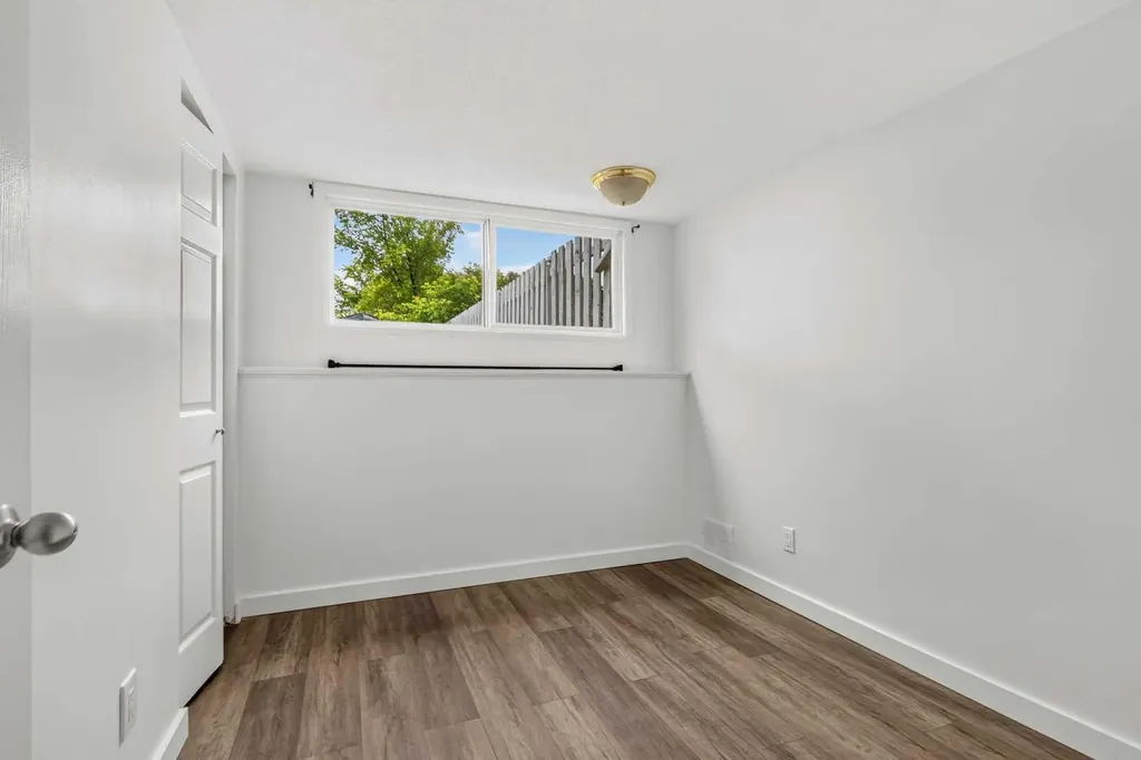 321 Ross Haven Drive Fort Mcmurray AB T9H 3P2