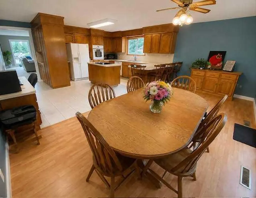 146 Fuller Place Hinton AB T7V 1K3