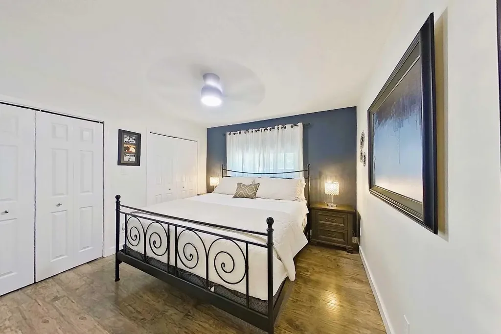 125 10 Street Canyon Creek AB T0G 0M0