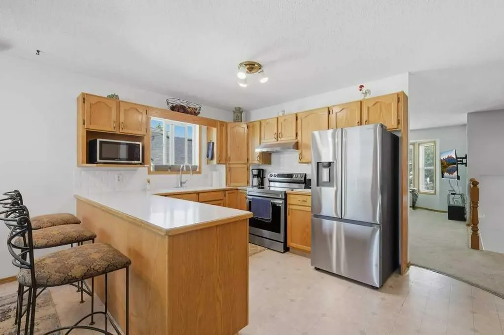 23 Kemp Avenue Red Deer AB T4P 3M3