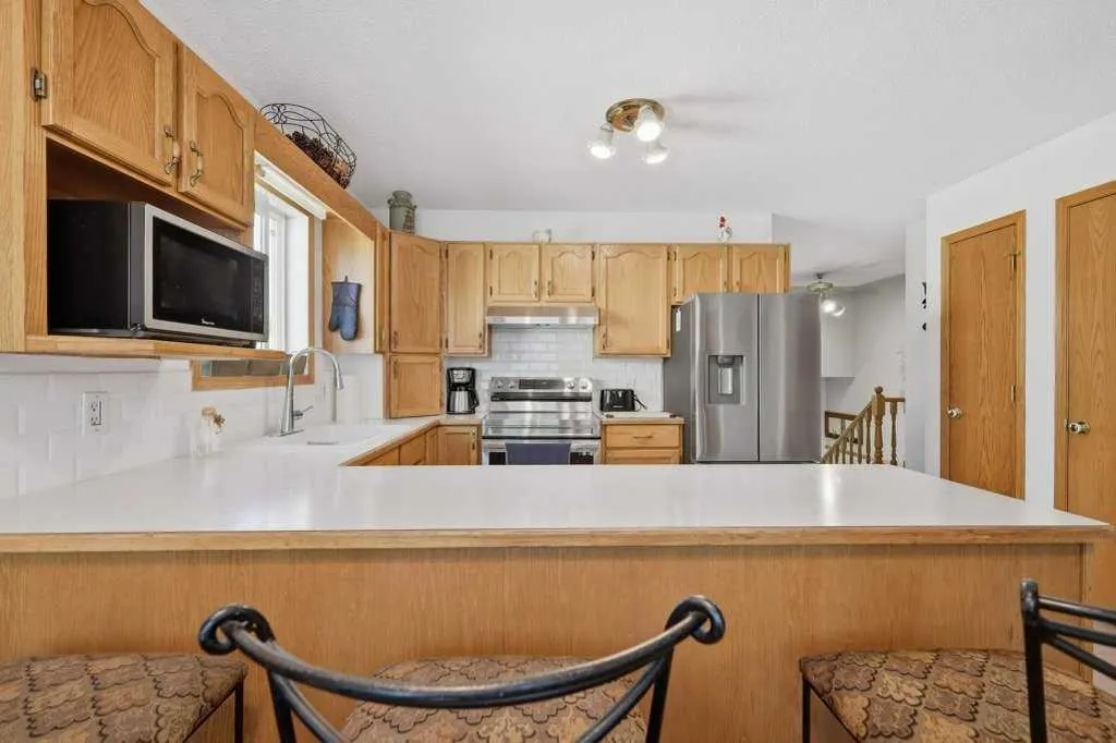 23 Kemp Avenue Red Deer AB T4P 3M3