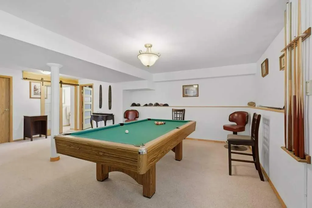 23 Kemp Avenue Red Deer AB T4P 3M3