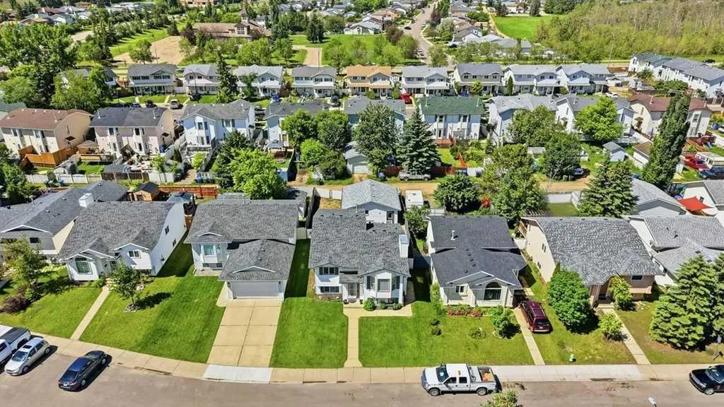23 Kemp Avenue Red Deer AB T4P 3M3