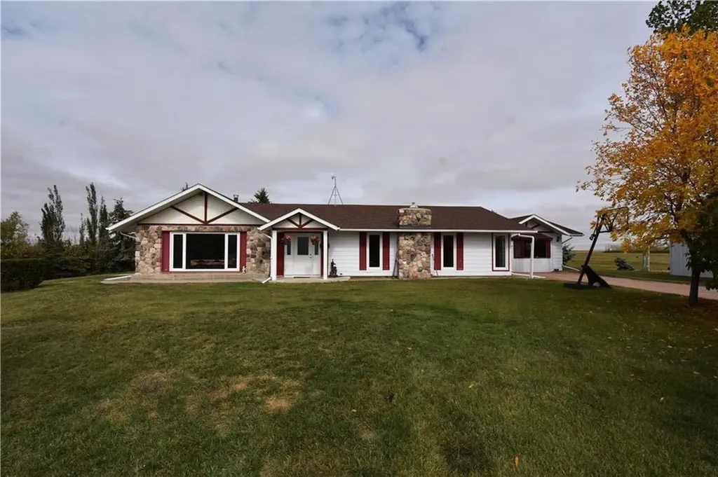 27028 Township Road 300 Rural Mountain View County AB T0M0A0