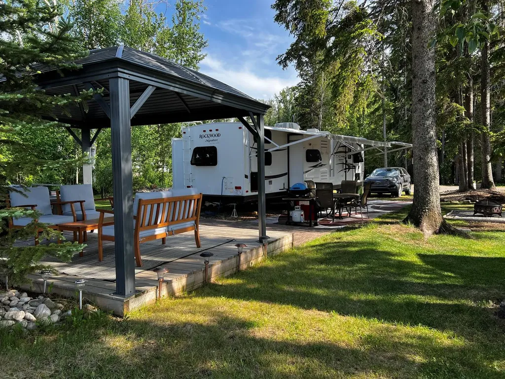 10032 Township Road 422 Rural Ponoka County AB T4J 1V9