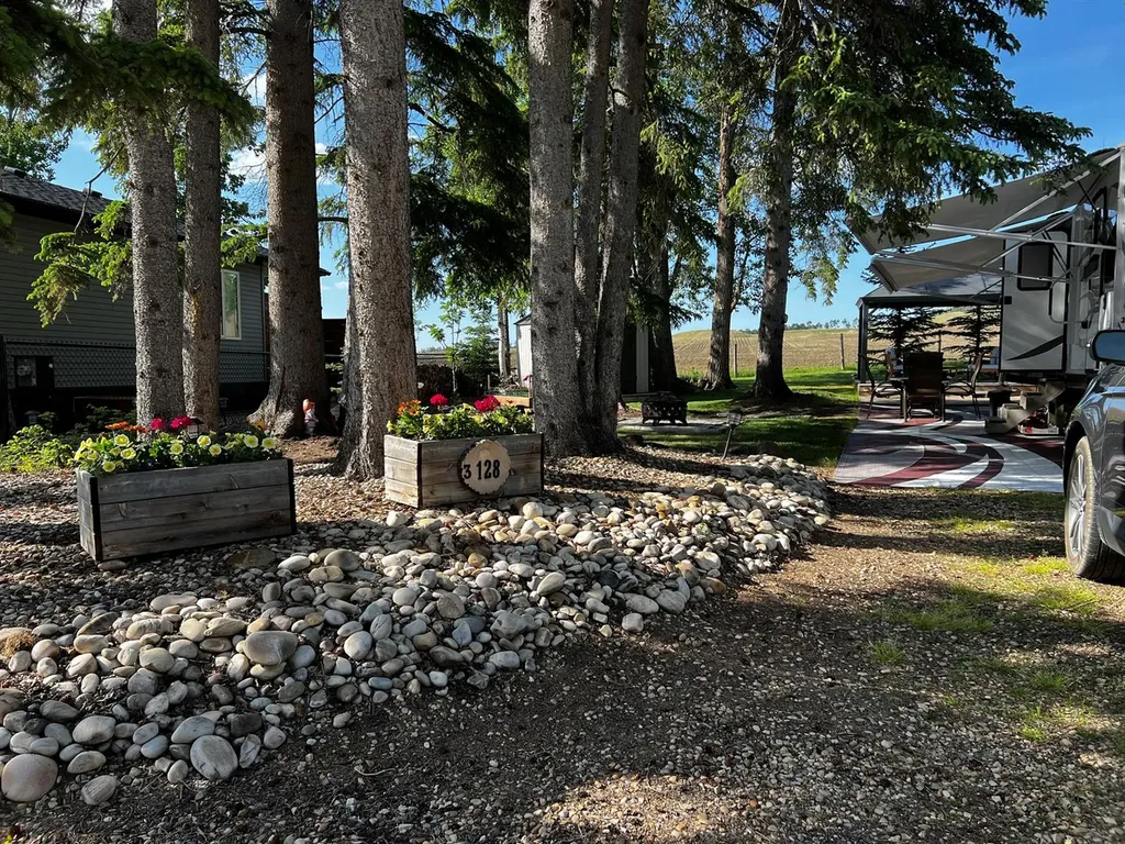 10032 Township Road 422 Rural Ponoka County AB T4J 1V9