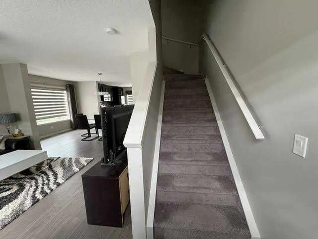 202 Evansridge Park NW Calgary AB T3P0N7