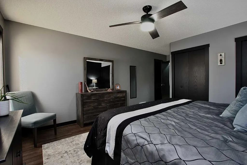 310B Edgewood Close Camrose AB T4V4P9