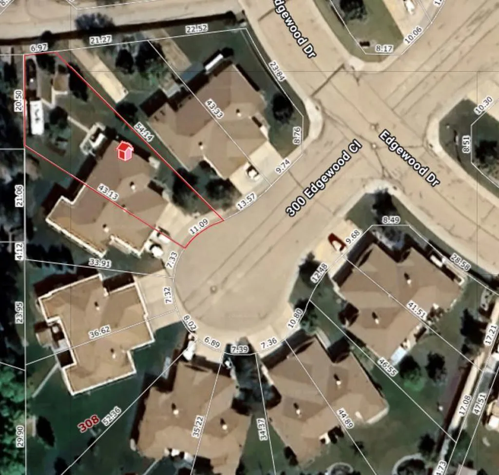 310B Edgewood Close Camrose AB T4V4P9