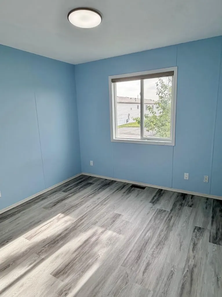 10615 88 Street Grande Prairie AB T8X 1P5