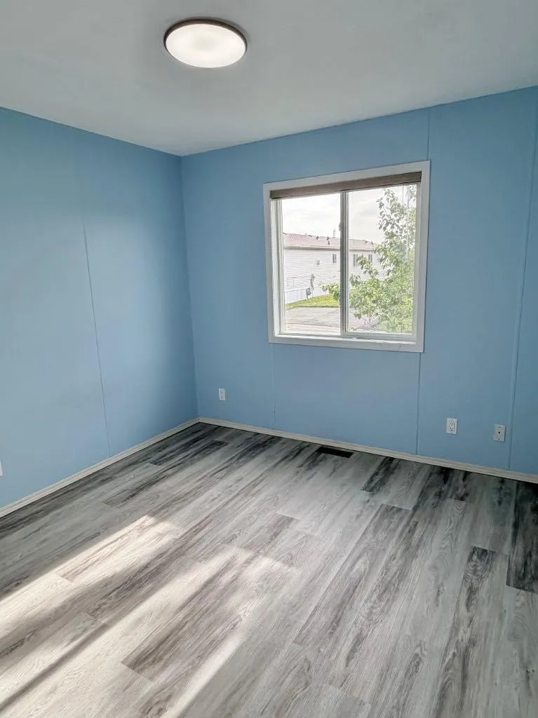10615 88 Street Grande Prairie AB T8X 1P5