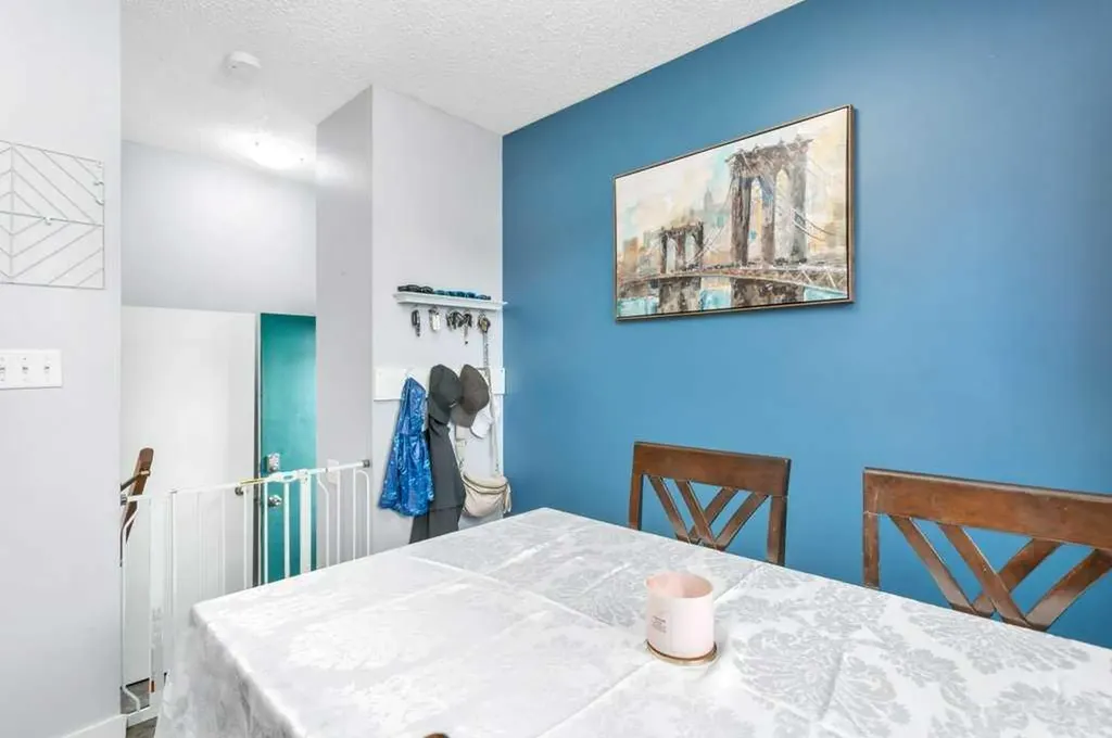 4805 Womacks Road Blackfalds AB T0M 0J0