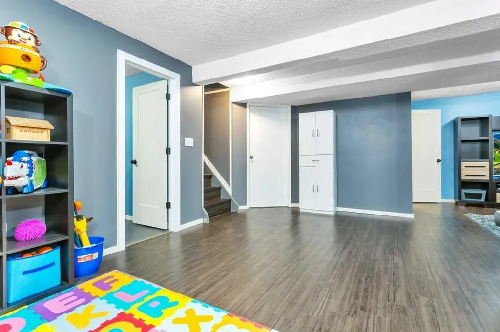 4805 Womacks Road Blackfalds AB T0M 0J0