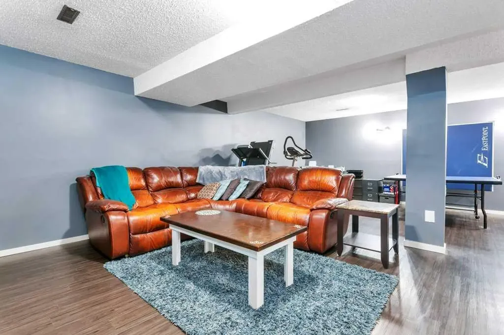 4805 Womacks Road Blackfalds AB T0M 0J0