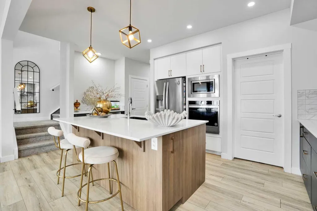 106 Amblehurst Way NW Calgary AB T3P 2A1