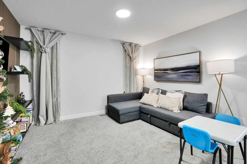 106 Amblehurst Way NW Calgary AB T3P 2A1
