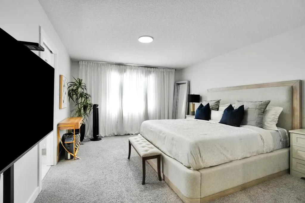 106 Amblehurst Way NW Calgary AB T3P 2A1