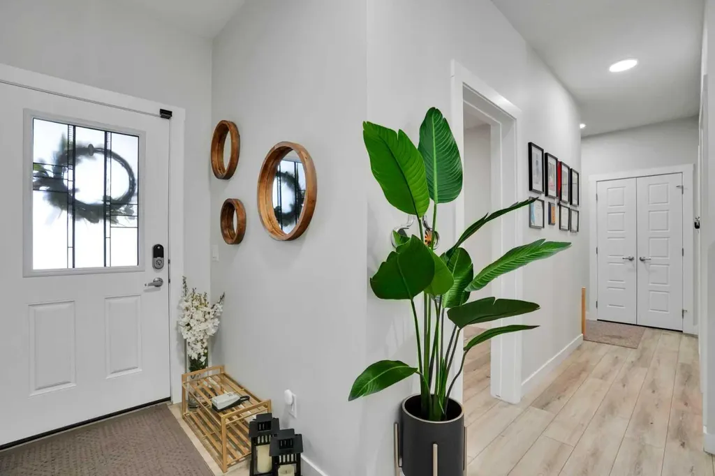 106 Amblehurst Way NW Calgary AB T3P 2A1