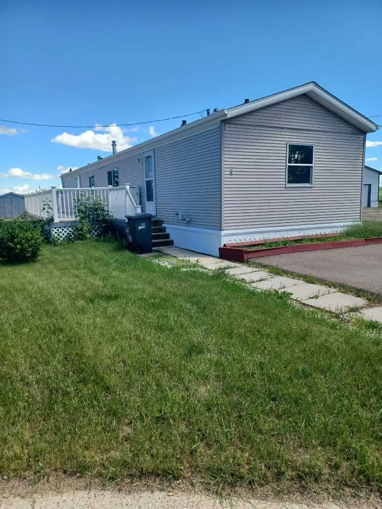 4506 50 Avenue Bentley AB T0C 2J0