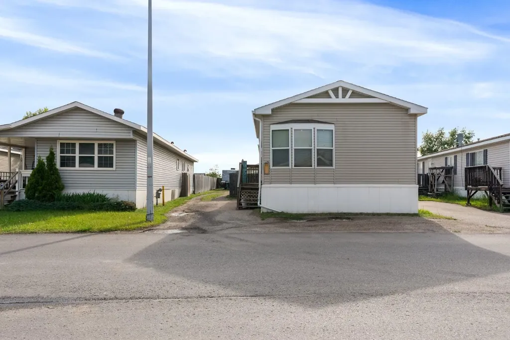 360 Grenfell Crescent Fort Mcmurray AB T9H 2M9