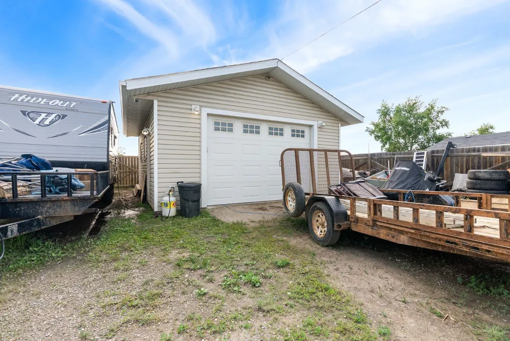 360 Grenfell Crescent Fort Mcmurray AB T9H 2M9