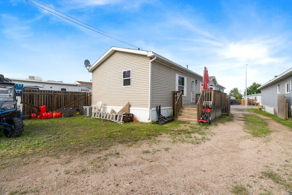 360 Grenfell Crescent Fort Mcmurray AB T9H 2M9