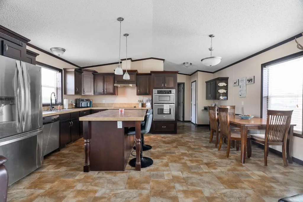 360 Grenfell Crescent Fort Mcmurray AB T9H 2M9
