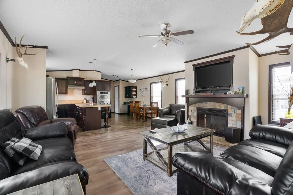 360 Grenfell Crescent Fort Mcmurray AB T9H 2M9