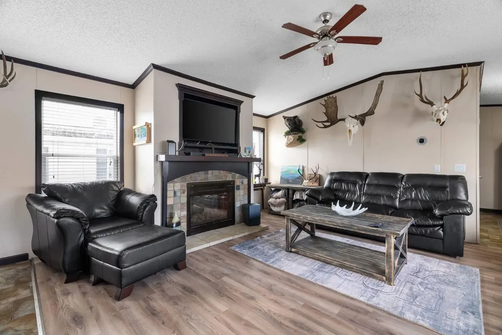 360 Grenfell Crescent Fort Mcmurray AB T9H 2M9