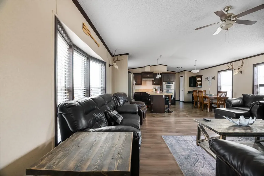 360 Grenfell Crescent Fort Mcmurray AB T9H 2M9