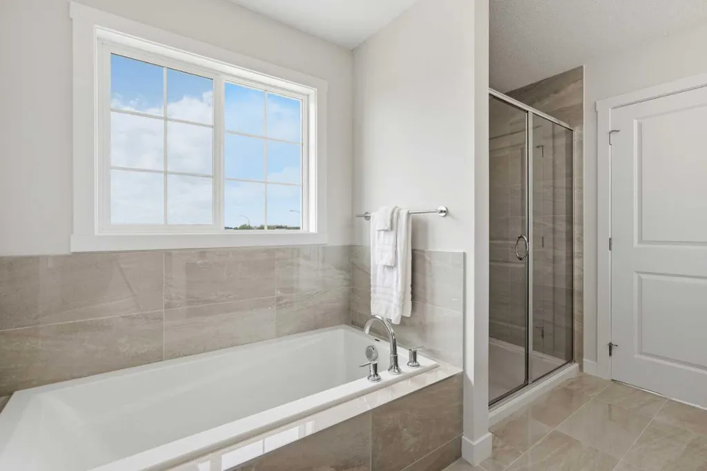 7 Verdure Gate SW Calgary AB T2Y 1C4