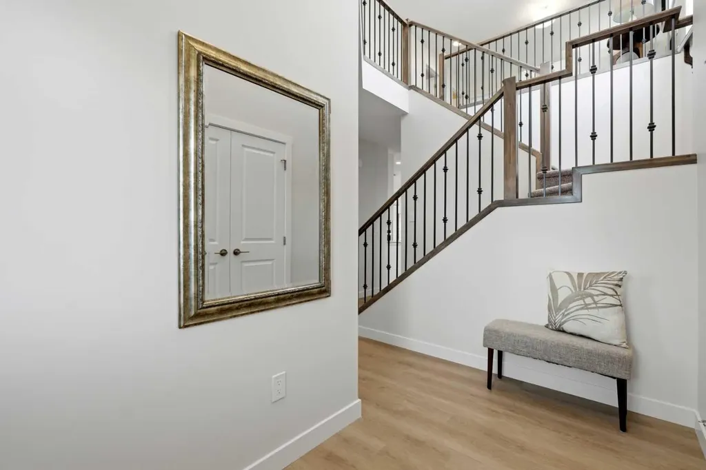 7 Verdure Gate SW Calgary AB T2Y 1C4