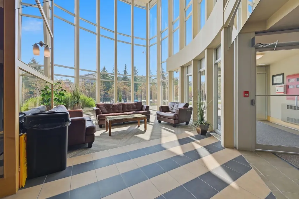 11811 Lake Fraser Drive SE Calgary AB T2J7J4