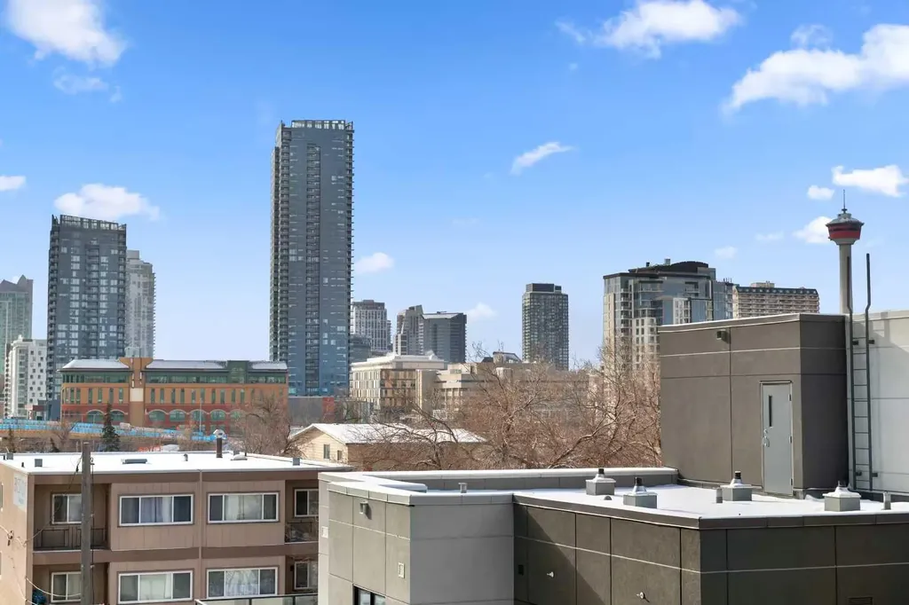 123 4 Street NE Calgary AB T2E 8K3