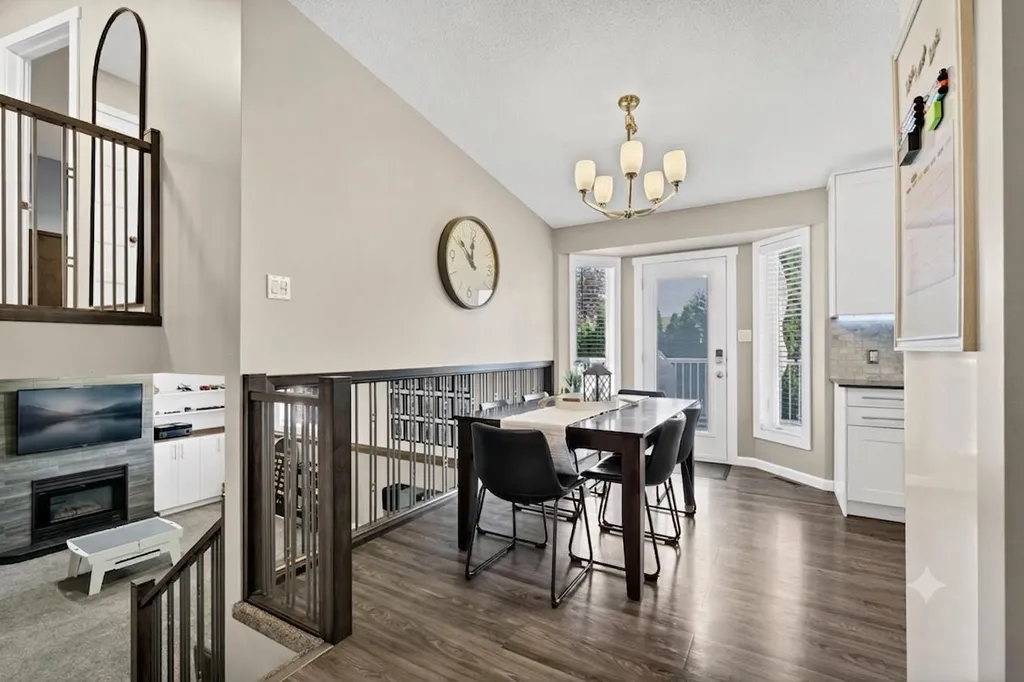 884 Ross Glen Drive SE Medicine Hat AB T1B 3W7