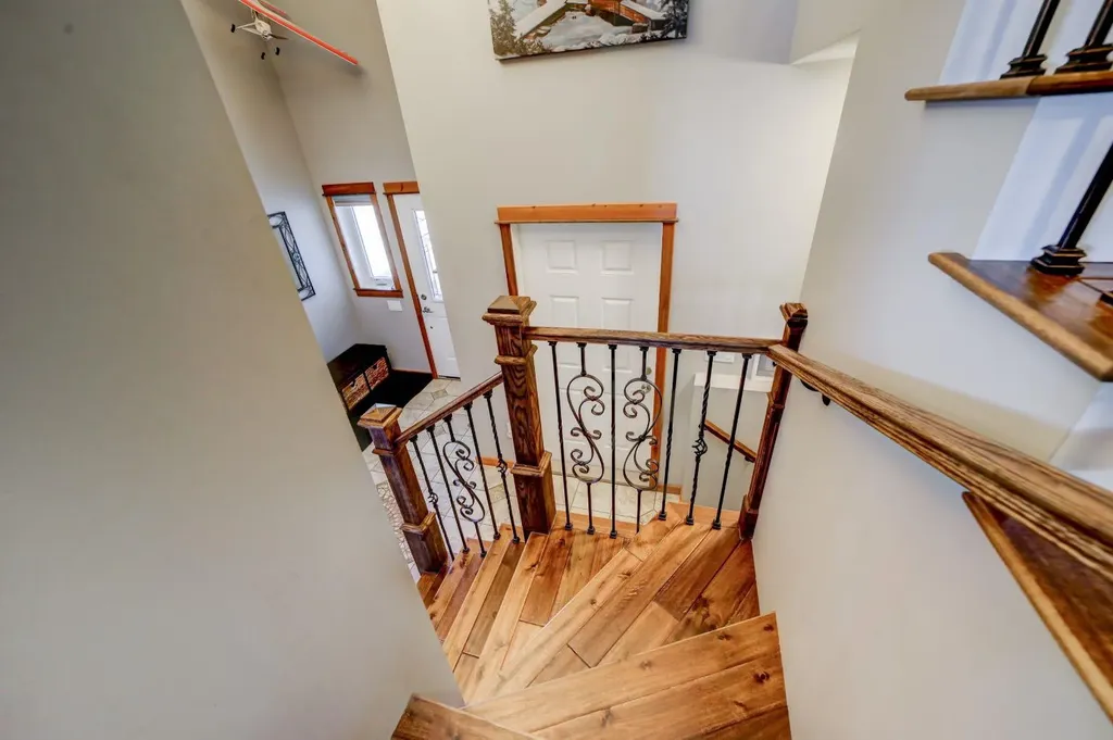 3005 214 Street Bellevue AB T0K0C0